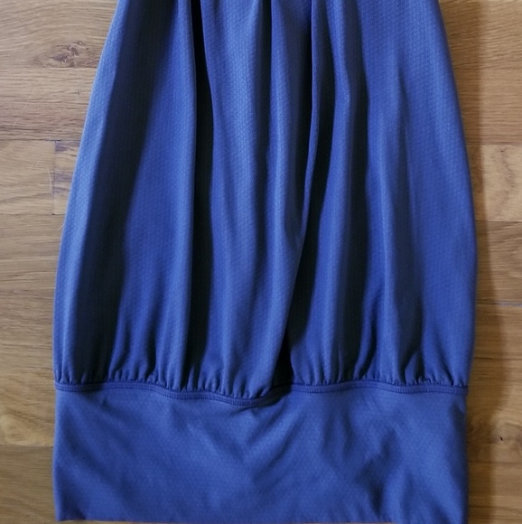 EUC Lululemon Tank - Picture 2 of 6